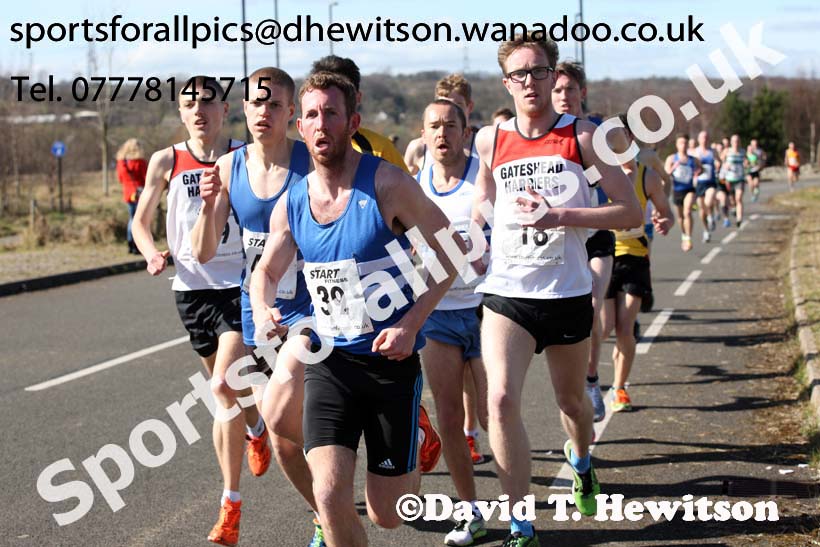 Senior mens Elswick Harriers Good Friday Road Relays. Photo: David T. Hewitson/Sports for All Pics